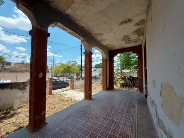 Casona Para Remodelar en García Ginerés - Image 5