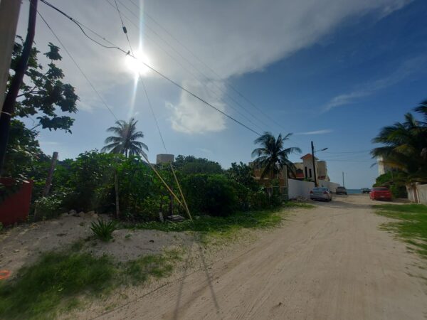 Terreno en Playa de Chicxulub Puerto 600m2