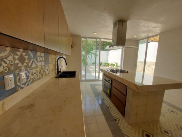 Casa en el Centro Cerca de la Ermita - Image 6
